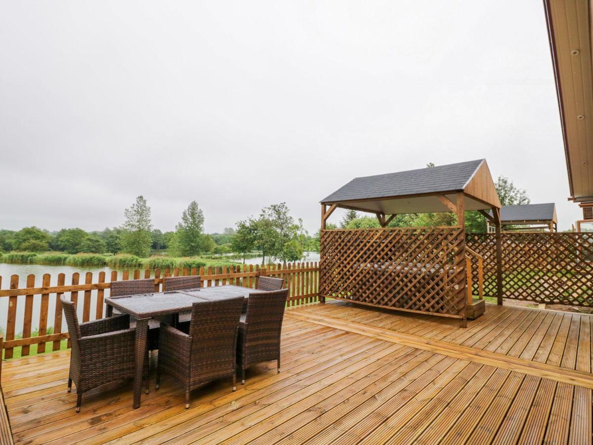 Makins Lodges Nuneaton Luaran gambar